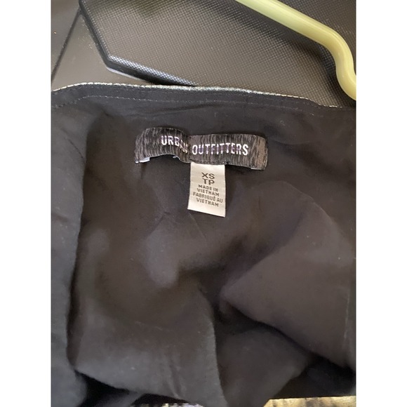 WOMEN'S, DRESS, URBAN OUTFITTERS,‎ SILVER METALLIC, SIZE XS - Picture 2 of 6